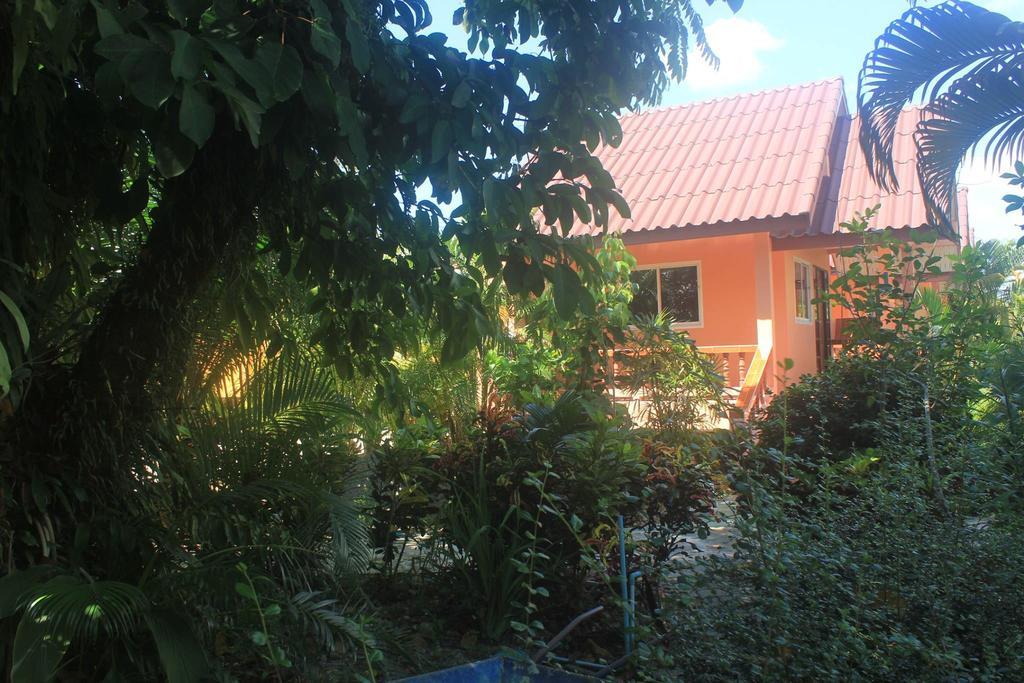 Baan Mek Lom Hotell Khao Lak Eksteriør bilde