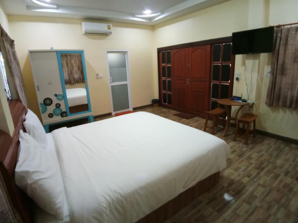 Baan Mek Lom Hotell Khao Lak Eksteriør bilde