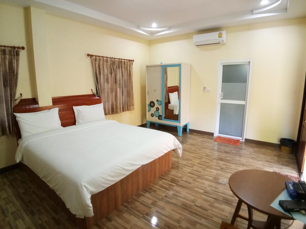 Baan Mek Lom Hotell Khao Lak Eksteriør bilde