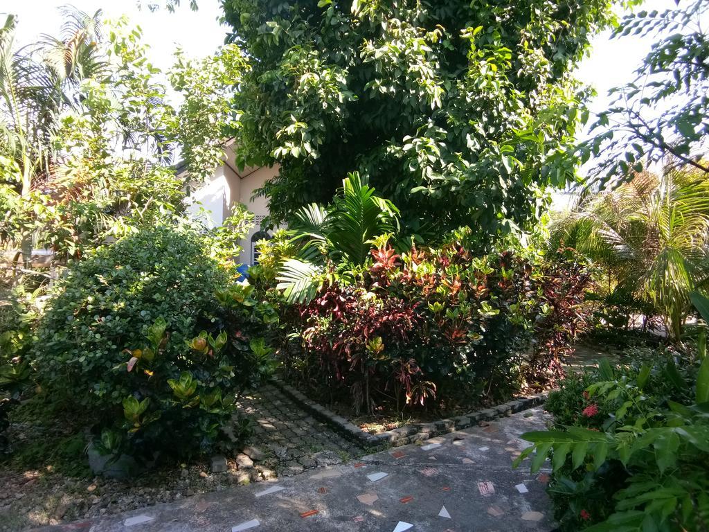 Baan Mek Lom Hotell Khao Lak Eksteriør bilde