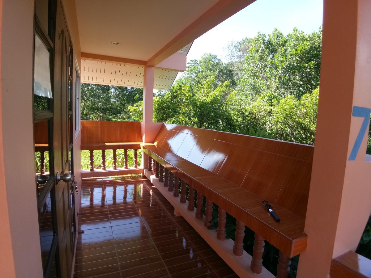 Baan Mek Lom Hotell Khao Lak Eksteriør bilde